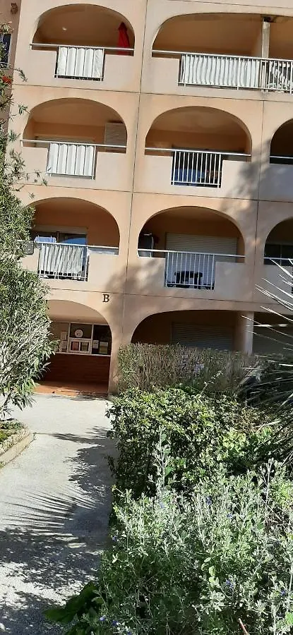 Appartement Les Iles D'Or Au Port De Hyeres Grand Studio Climatise
